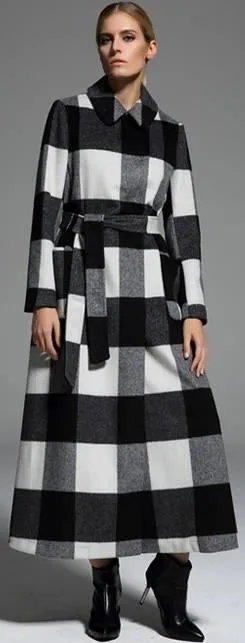 Check Pattern Long Wool Coat in Black & White